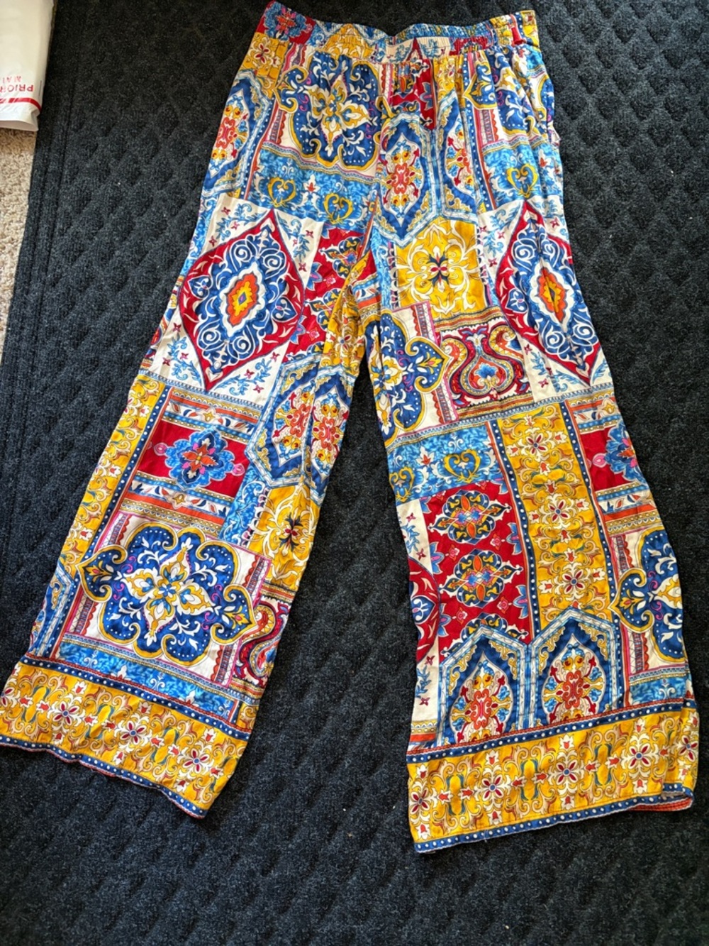 Haute Hippie Lightweight Tile Printed Wide-Leg Pants With Pockets Size Small - Picture 7 of 8